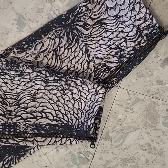 Zara Trafaluc Pants - Picture 5 of 8